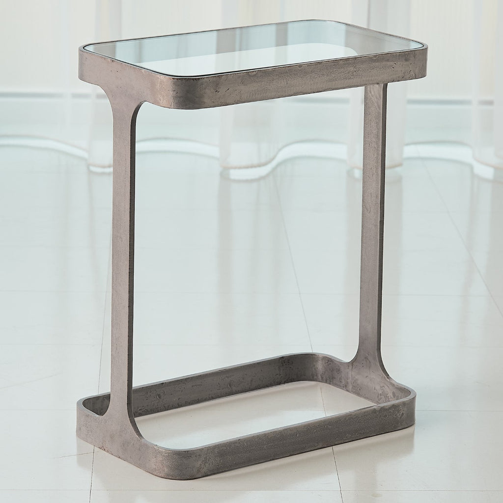 Saddle Table