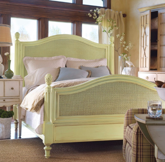 Frenchtown Bed