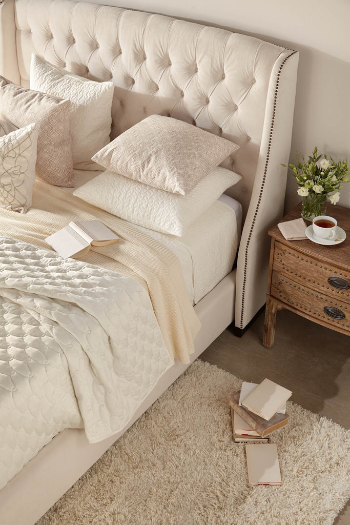 Sloan Queen Bed