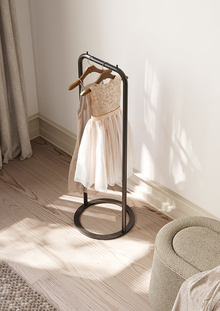 O&O Clothes Rack