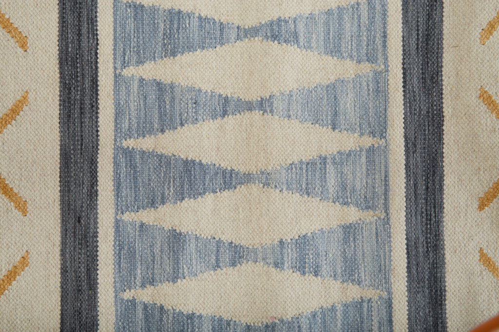 Ezra Transitional Moroccan Blue Tan Pink Area Rug (2'6" x 8')