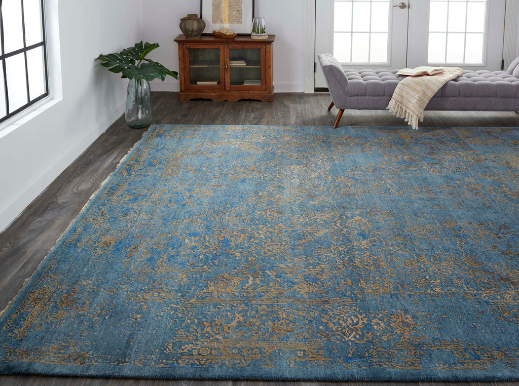 Doshi Transitional Distressed Blue Tan Area Rug (2' x 3')