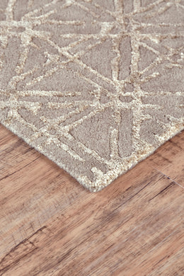 Manoa Transitional Geometric Taupe Ivory Tan Area Rug (2' x 3')