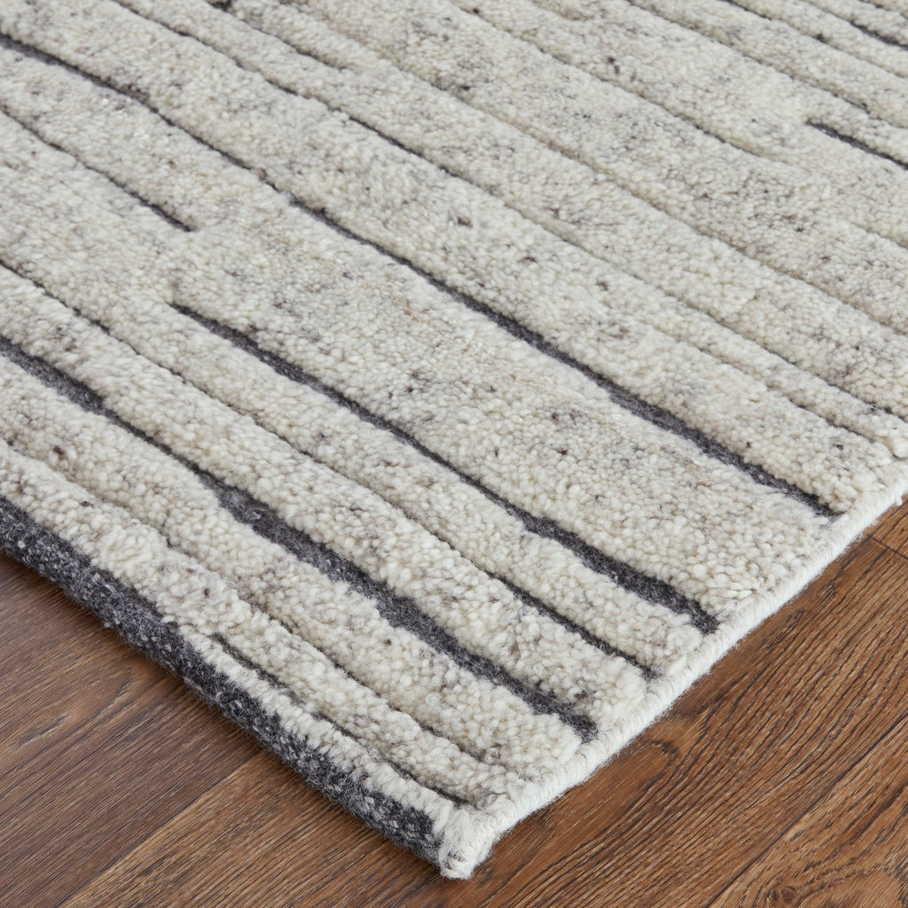 Broadfield Modern Stripes Ivory Area Rug (2' x 3')