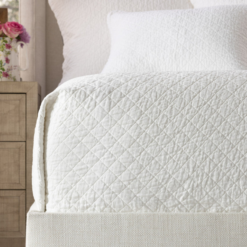 Emily Coverlet White Linen King 112X98