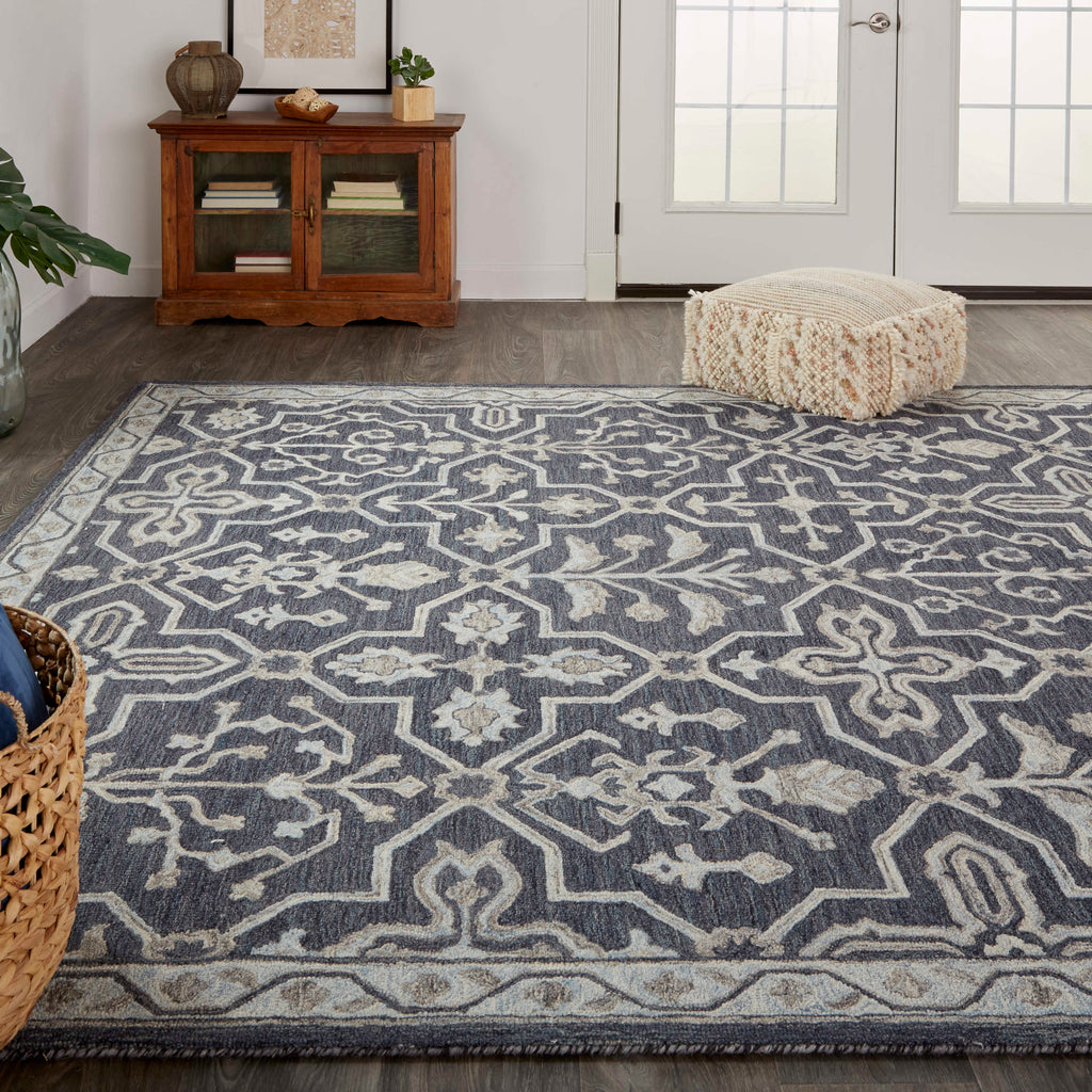 Fallon Traditional Oriental Blue Gray Area Rug (9' x 12')