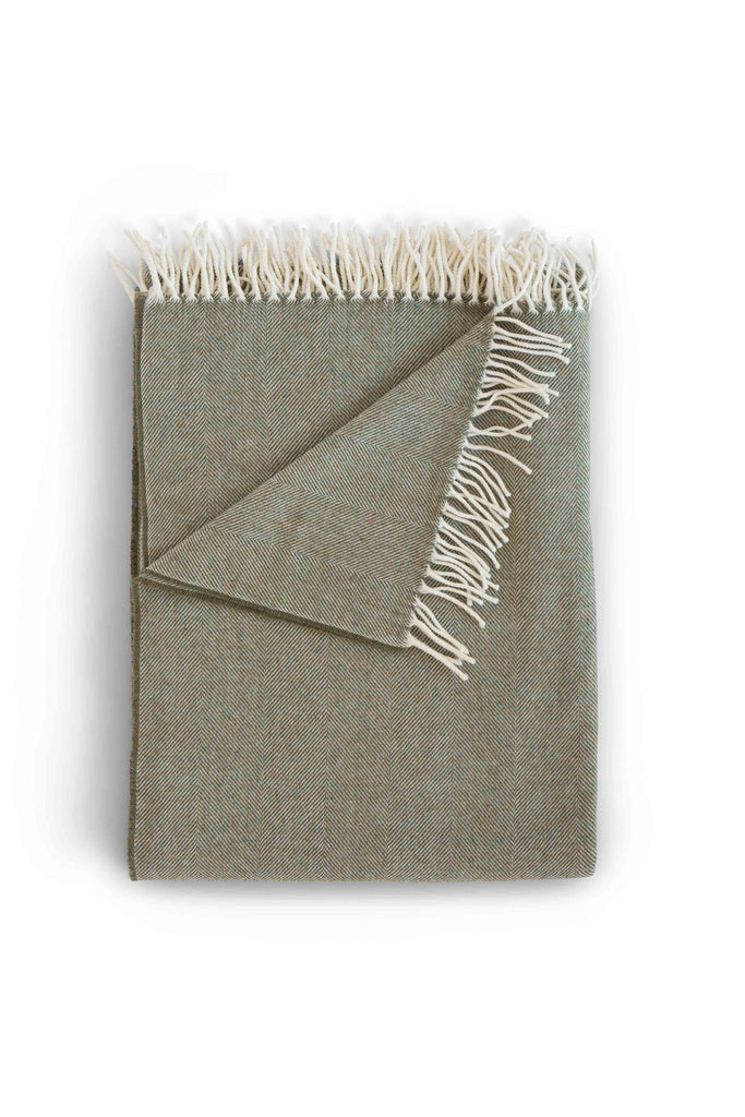 Lightweight Herringbone Throws