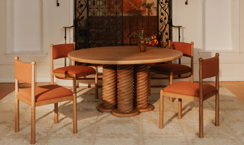 Treccia Round Dining Table Oak