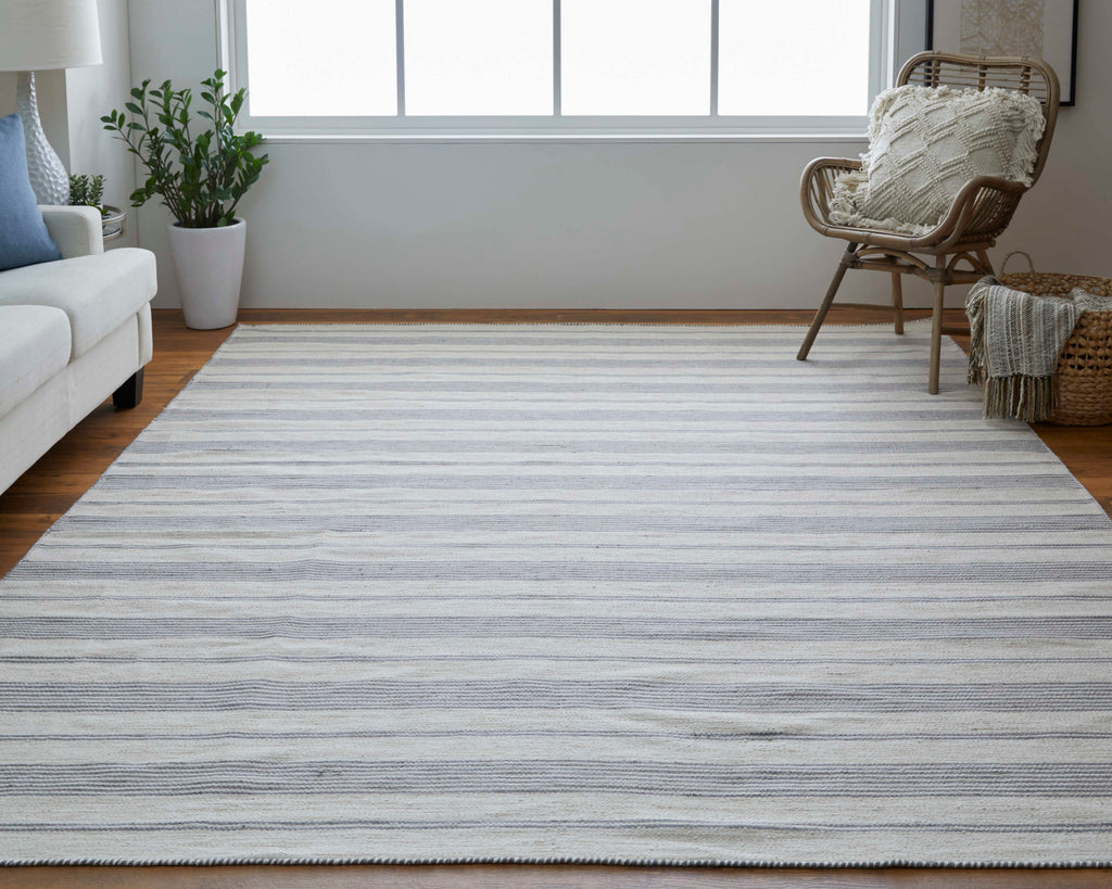 Duprine Transitional Stripes Gray Ivory Area Rug (4' x 6')