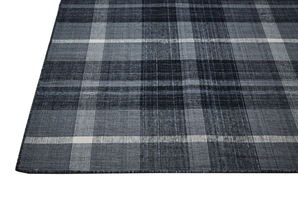 Crosby Transitional Plaid Black Gray White Area Rug (5' x 8')