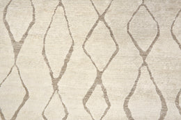 Mambasa Modern Diamond Tan Taupe Area Rug (2' x 3')