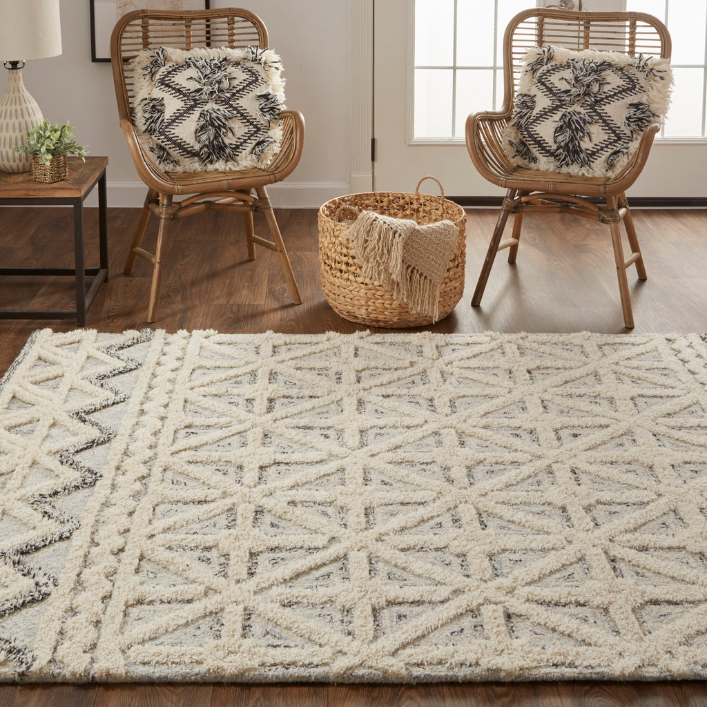 Anica Transitional Geometric Ivory Black Area Rug (5' x 8')