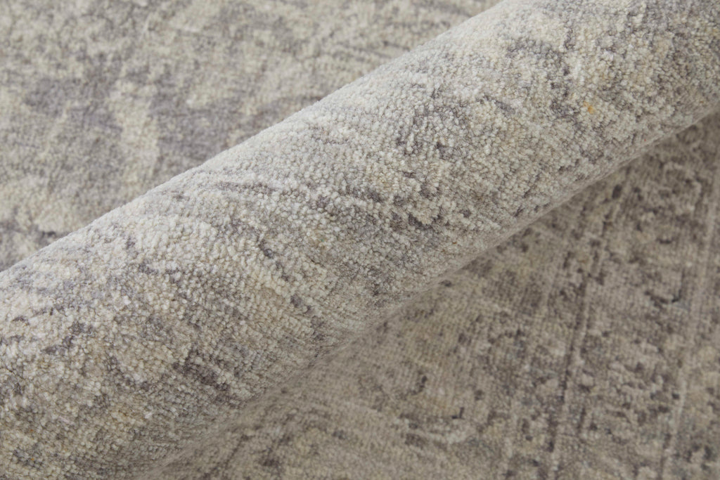 Rowen Transitional Distressed Gray Taupe Ivory Area Rug (8'6" x 11'6")