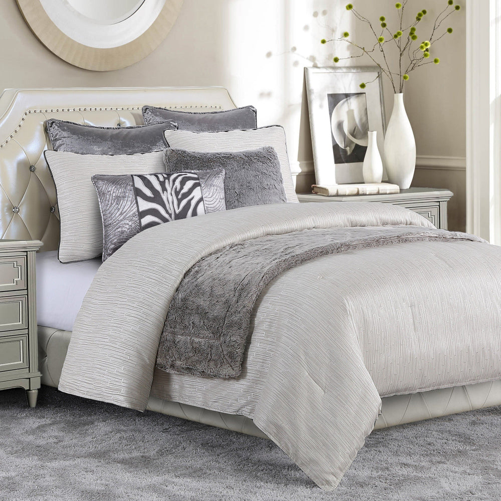 Celeste Comforter Set