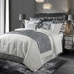 Celeste Comforter Set