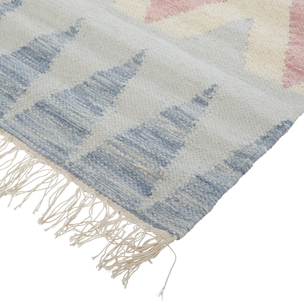 Ezra Transitional Moroccan Blue Tan Pink Area Rug (2'6" x 8')