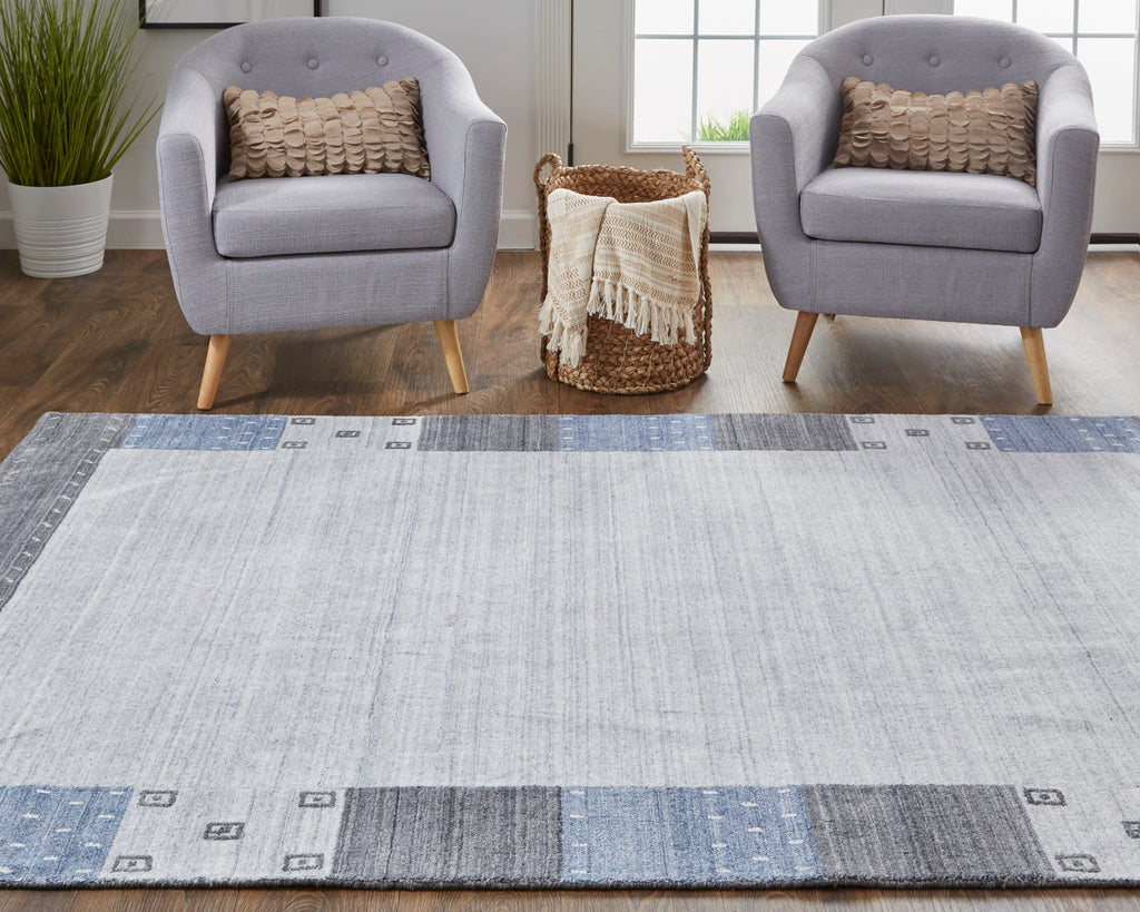 Legacy Transitional Bordered Gray Blue Black Area Rug (9'6" x 13'6")