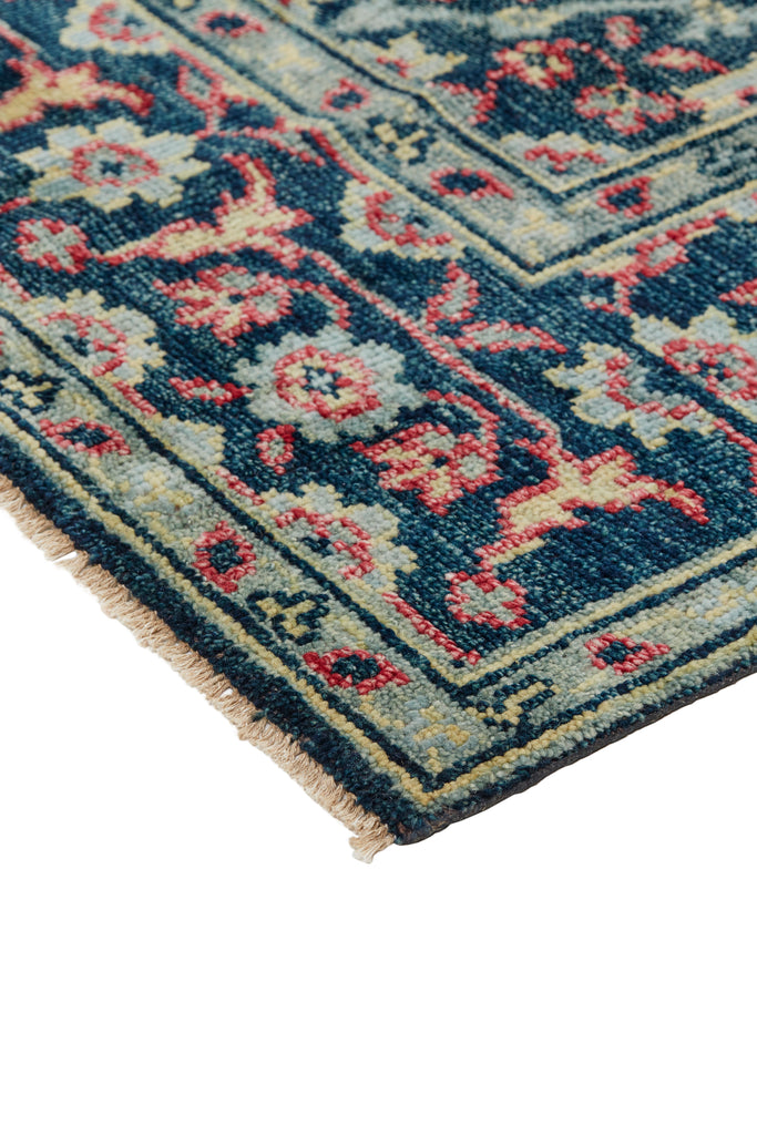 Piraj Traditional Bordered Blue Green Red Area Rug (8'6" x 11'6")