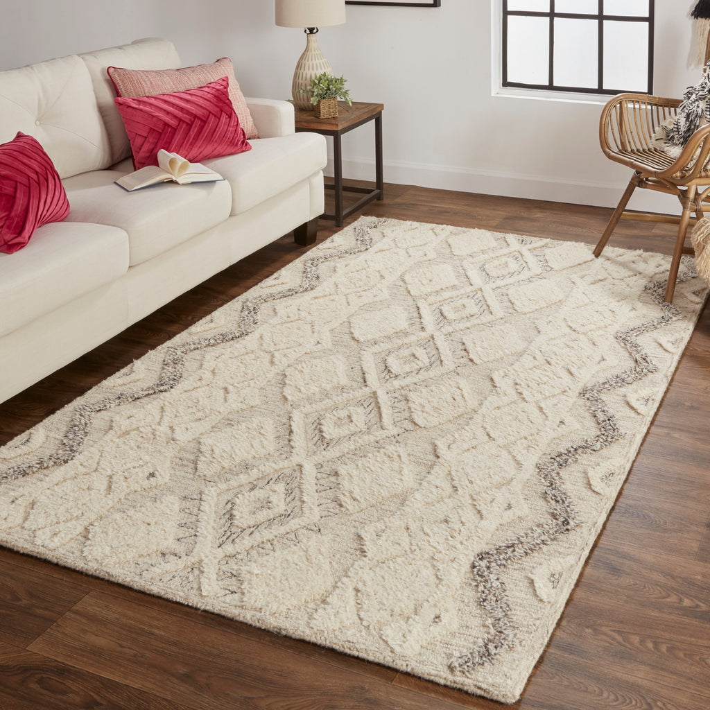 Anica Transitional Geometric Ivory Taupe Gray Area Rug (5' x 8')