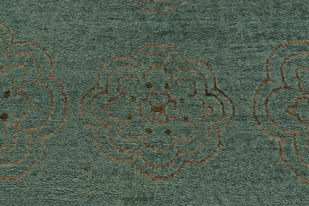 Qing Transitional Floral Botanical Blue Green Taupe Area Rug (8'6" x 11'6")