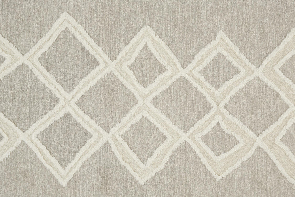 Anica Transitional Geometric Gray Ivory Area Rug (5' x 8')