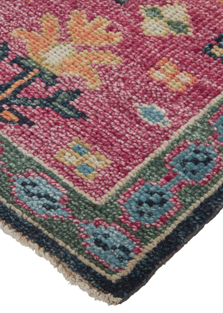 Piraj Traditional Bordered Pink Blue Orange Area Rug (2' x 3')