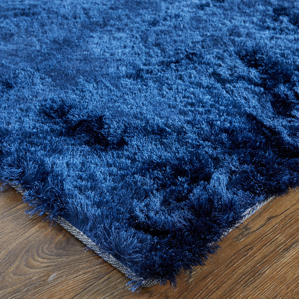 Indochine Modern Solid Blue Black Area Rug (4'9" x 7'6" / Pattern 2)