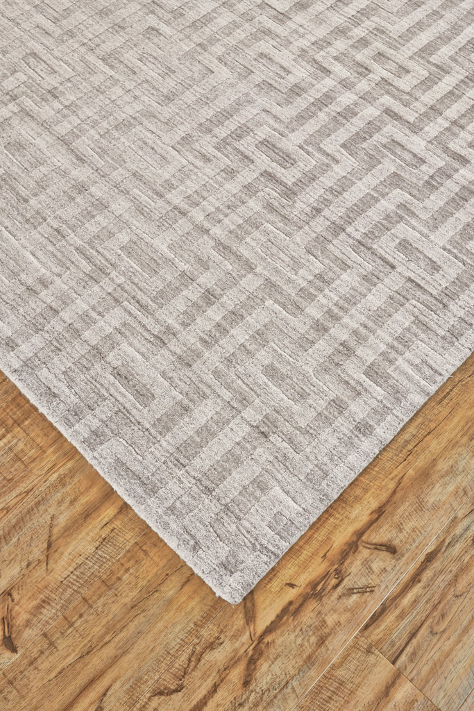 Gramercy Modern Geometric Silver Area Rug (2'6" x 8')