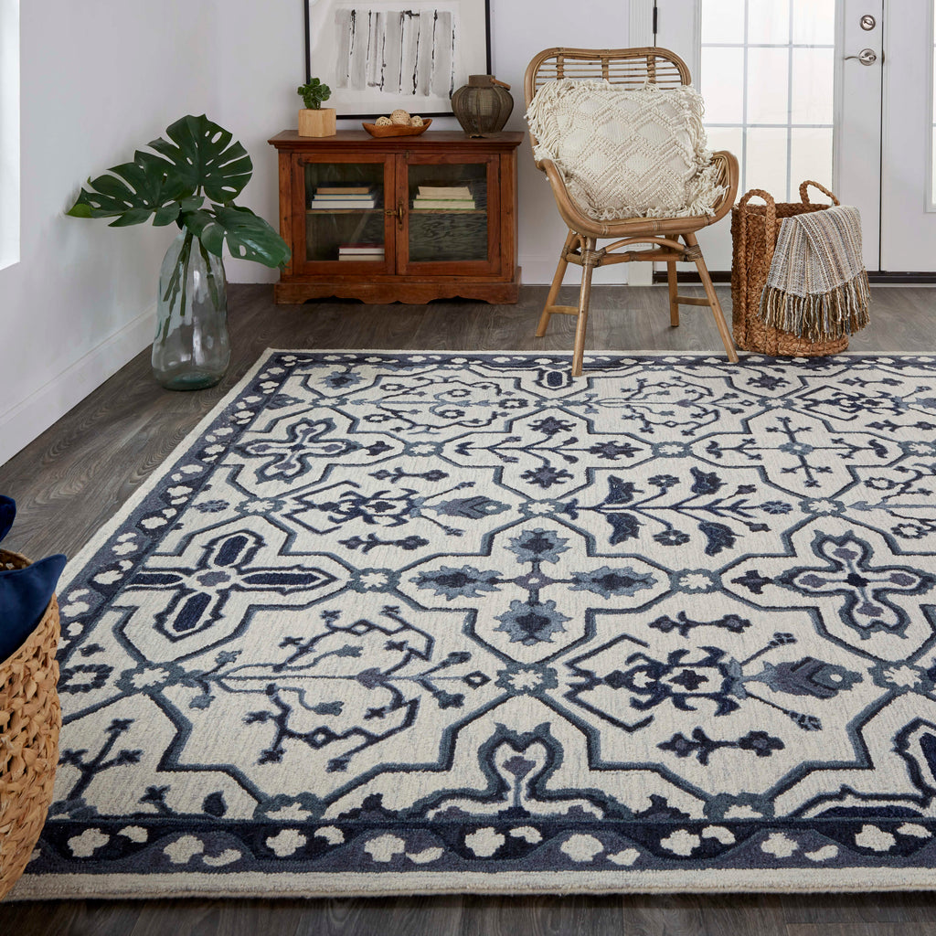 Fallon Traditional Oriental Gray Blue Ivory Area Rug (9' x 12')