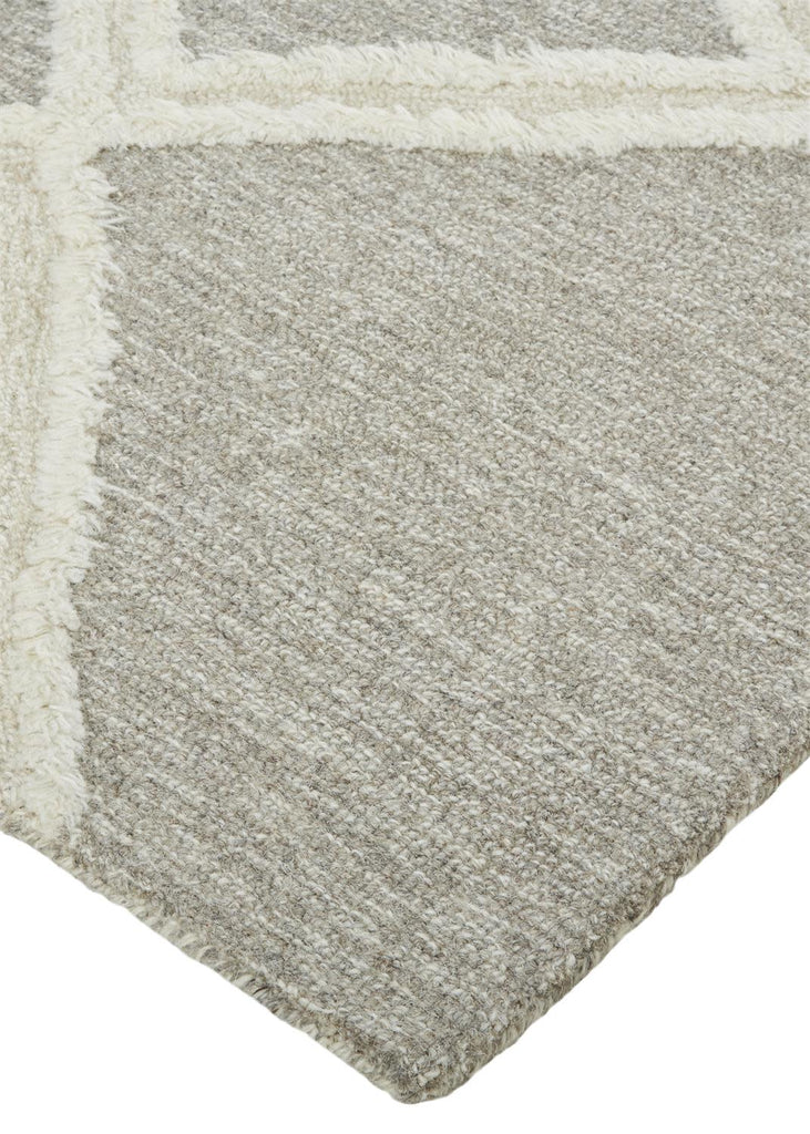 Anica Transitional Geometric Gray Ivory Area Rug (5' x 8')