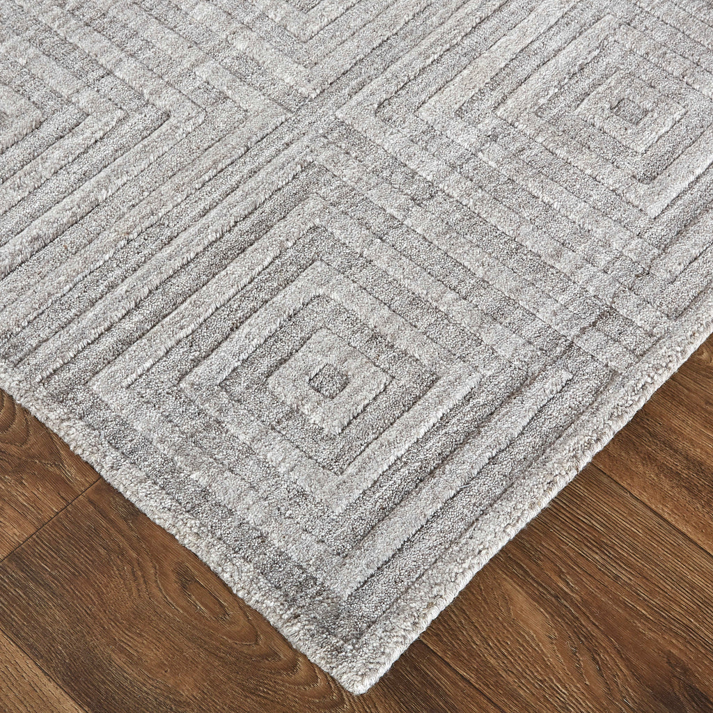 Redford Transitional Solid Gray Silver Area Rug (10' x 14' / Pattern 2)