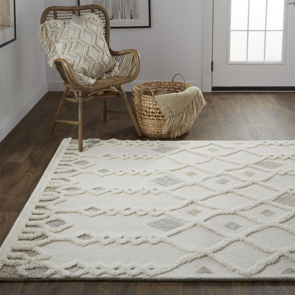 Anica Transitional Trellis Lattice Ivory Tan Silver Area Rug (2' x 3')