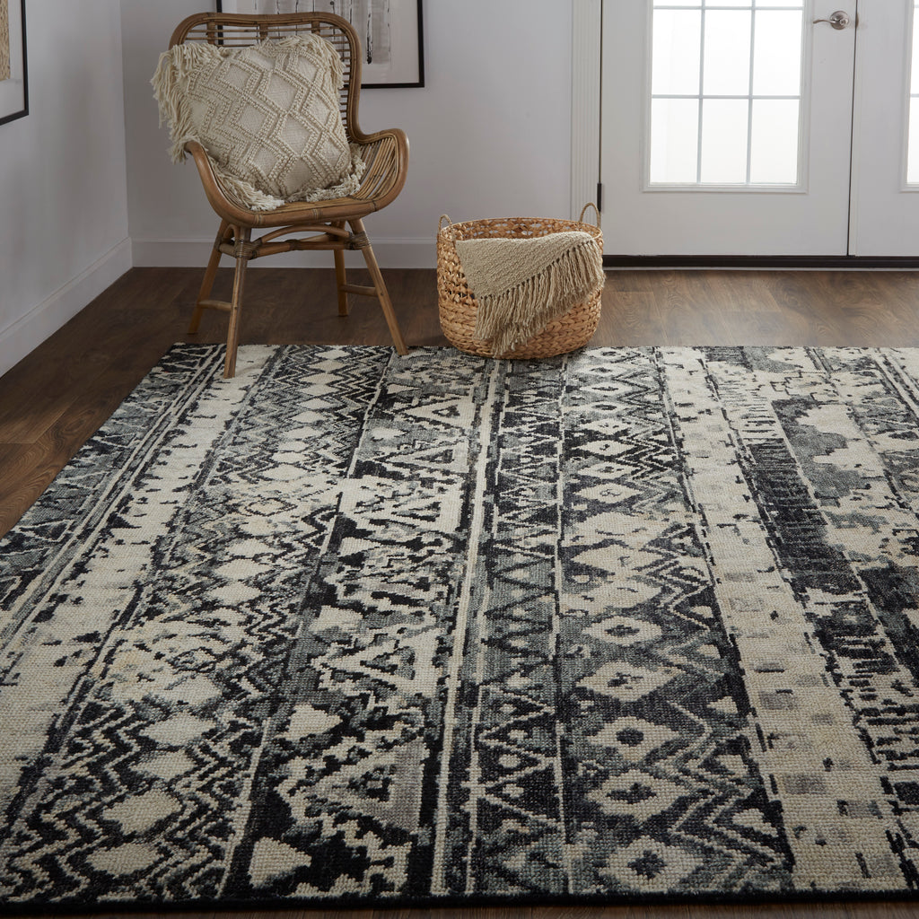 Palomar Transitional Geometric Ivory Gray Black Area Rug (3'6" x 5'6")