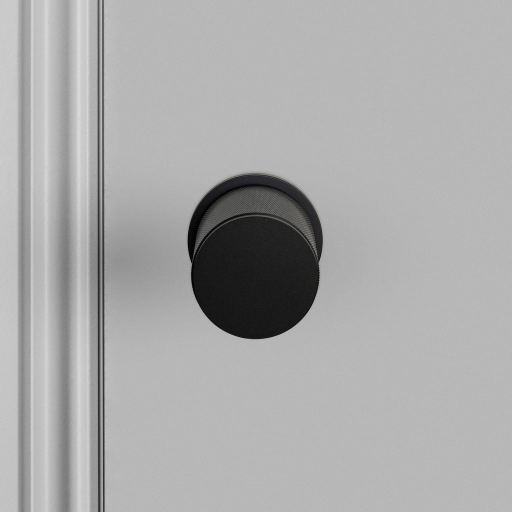 Door Knob / Conventional / Passage / Cross