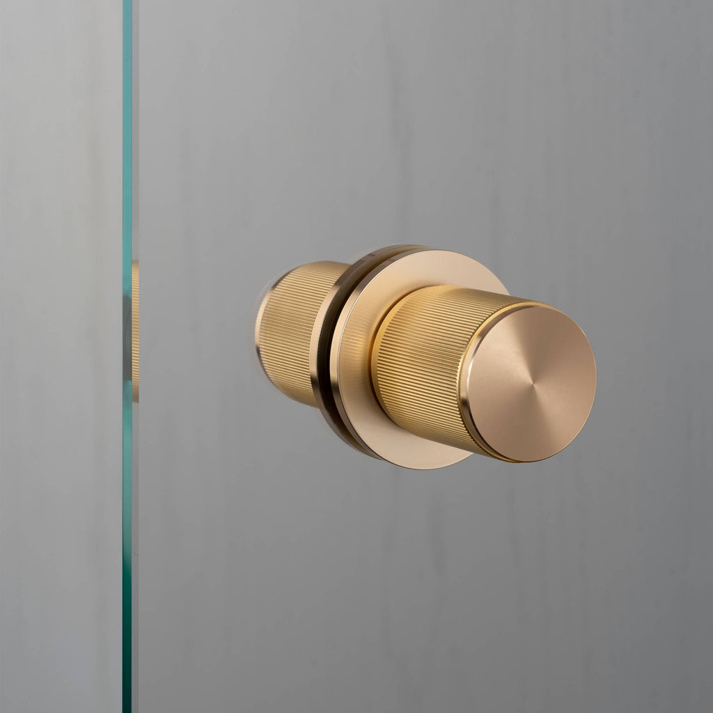 Door Knob / Pre-Drilled / Passage / Linear