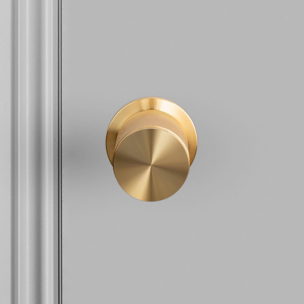 Door Knob / Conventional / Passage / Cross