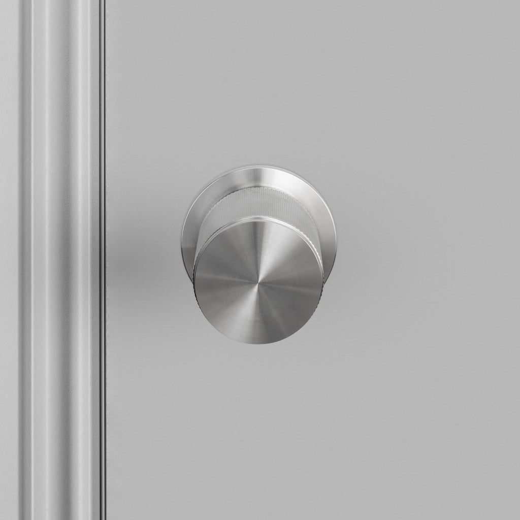 Door Knob / Conventional / Passage / Cross