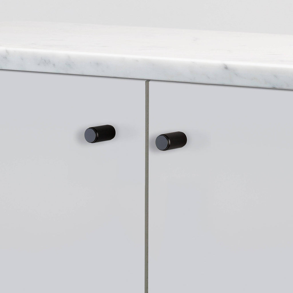 Furniture Knob / Linear