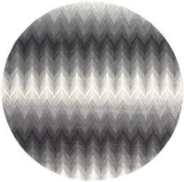 Bleecker Modern Chevron Gray White Area Rug (2'10" x 7'10")