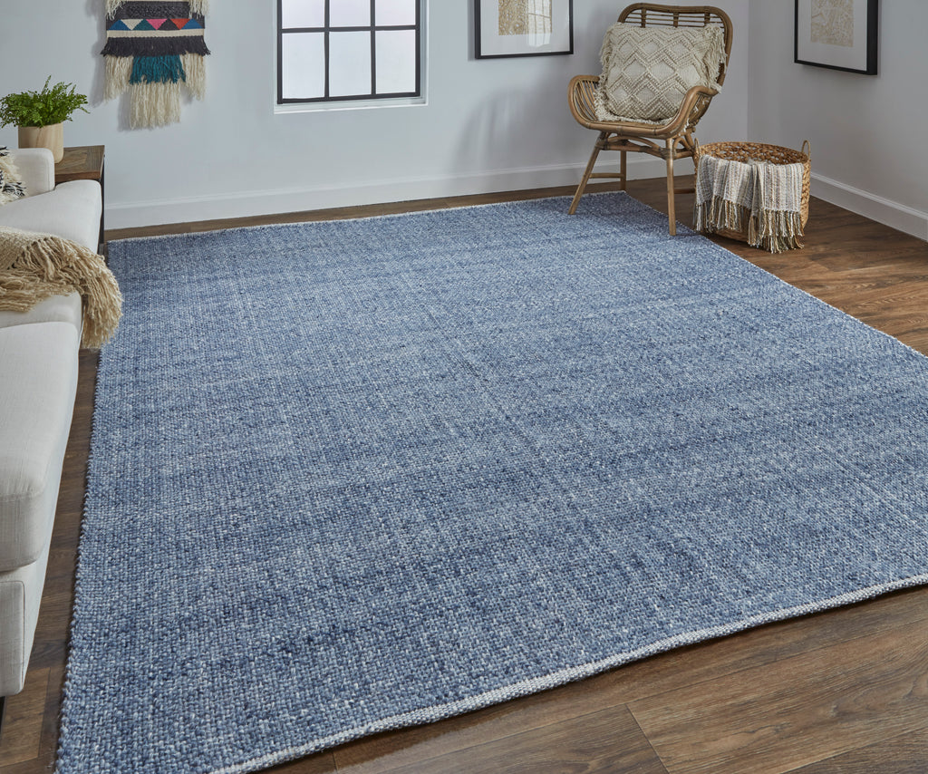 Naples Transitional Solid Blue Area Rug (8' x 10')