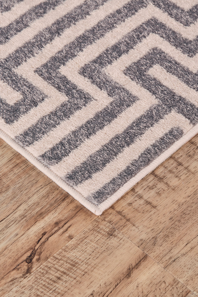 Burley Transitional Geometric Gray Ivory Area Rug (1'8" x 2'10")