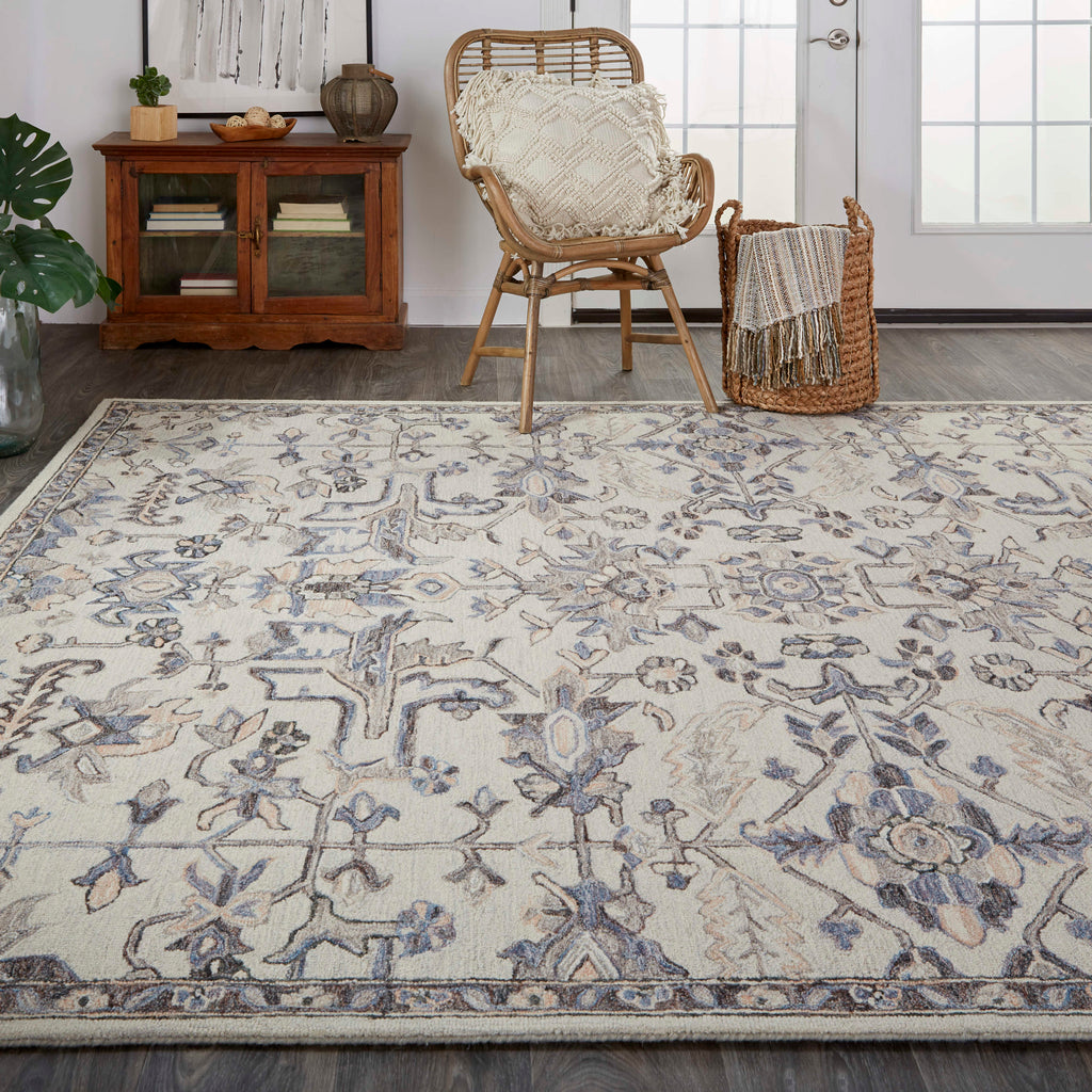 Fallon Traditional Oriental Ivory Gray Area Rug (2' x 3')