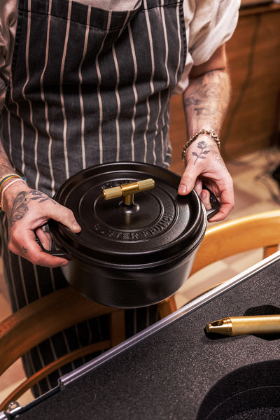 Cocotte / 9.45 Inches / Staub / Black