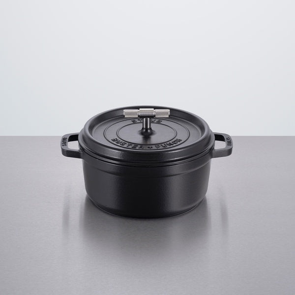 Cocotte / 9.45 Inches / Staub / Black