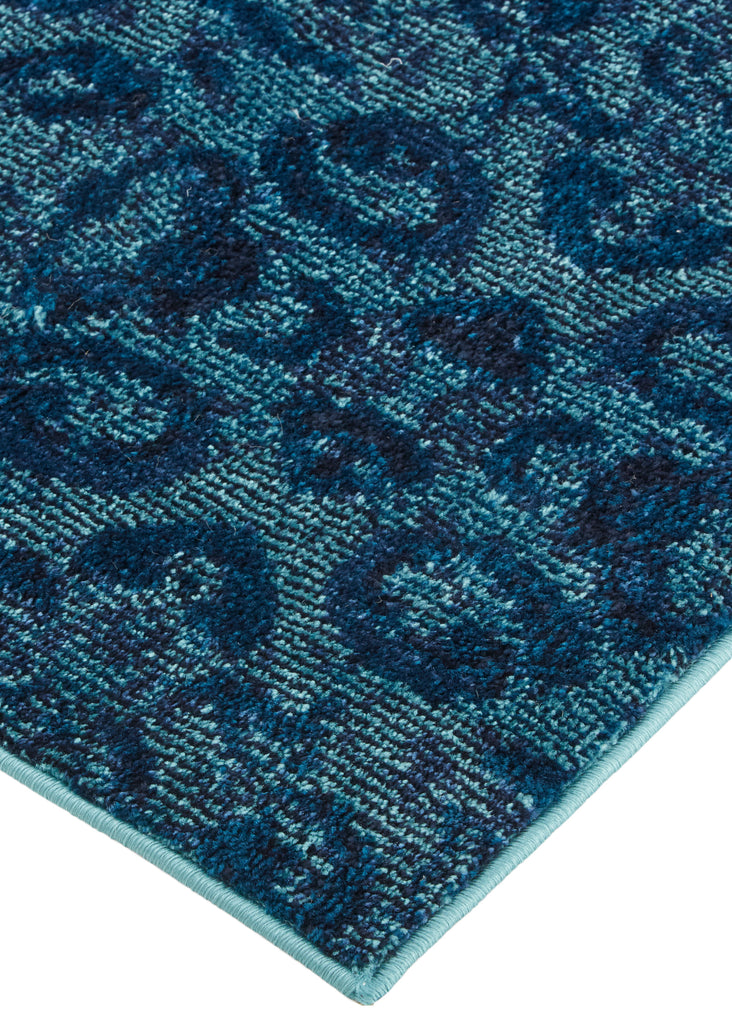 Remmy Transitional Solid Blue Area Rug (5' x 8')