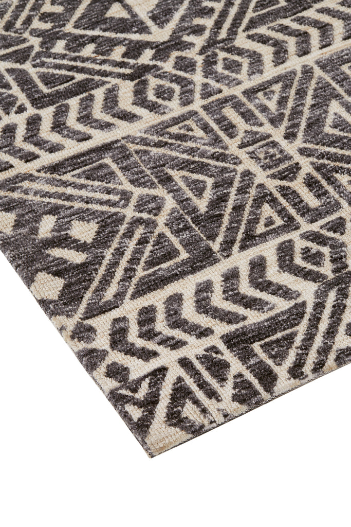 Colton Modern Southwestern Gray Black Ivory Area Rug (9'6" x 13'6")