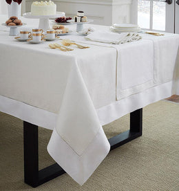 Reece - Oblong Tablecloth