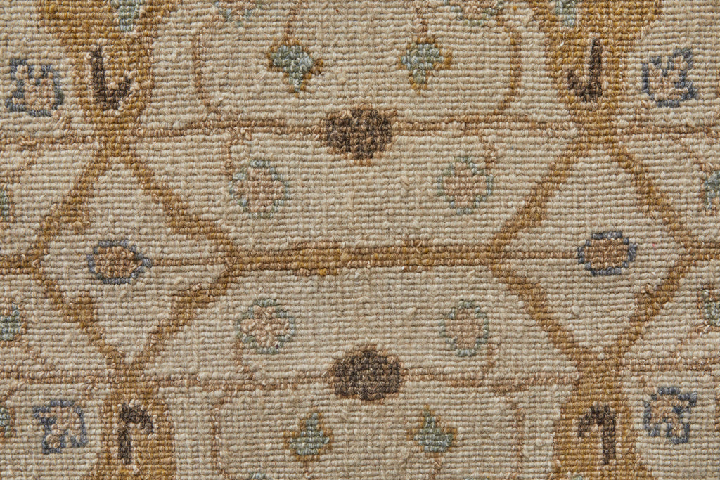 Corbitt Traditional Oriental Ivory Gold Area Rug (2' x 3')