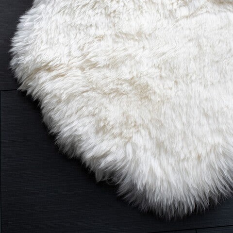 Sheepskin Collection Rug - White