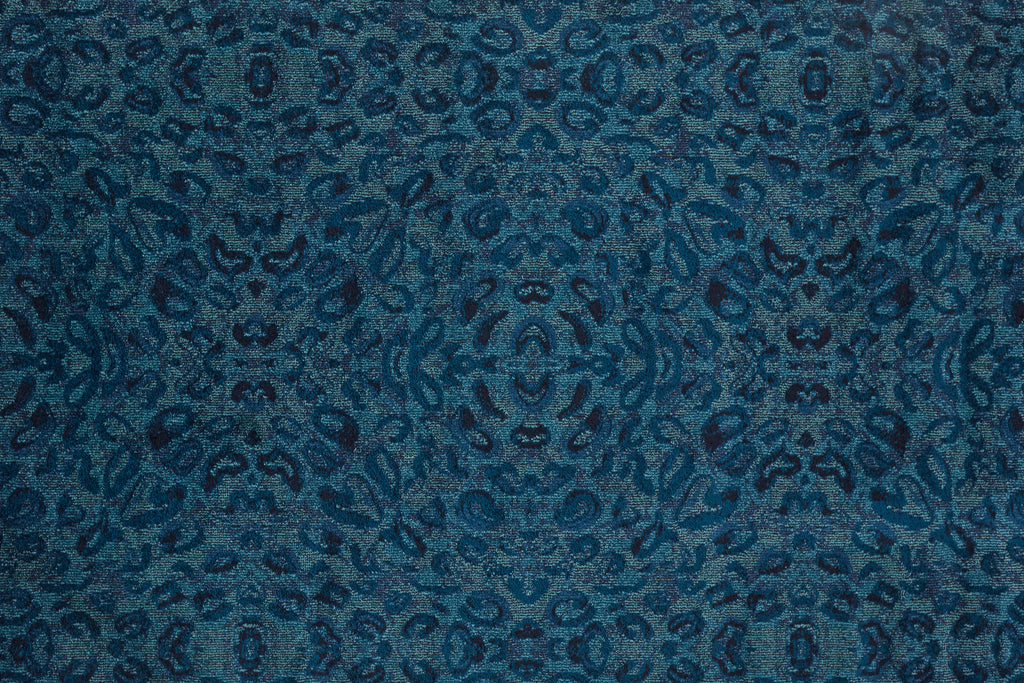 Remmy Transitional Solid Blue Area Rug (5' x 8')